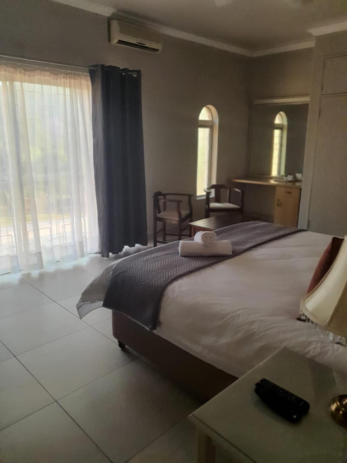 Pecan Farm Guesthouse Louis Trichardt Dış mekan fotoğraf