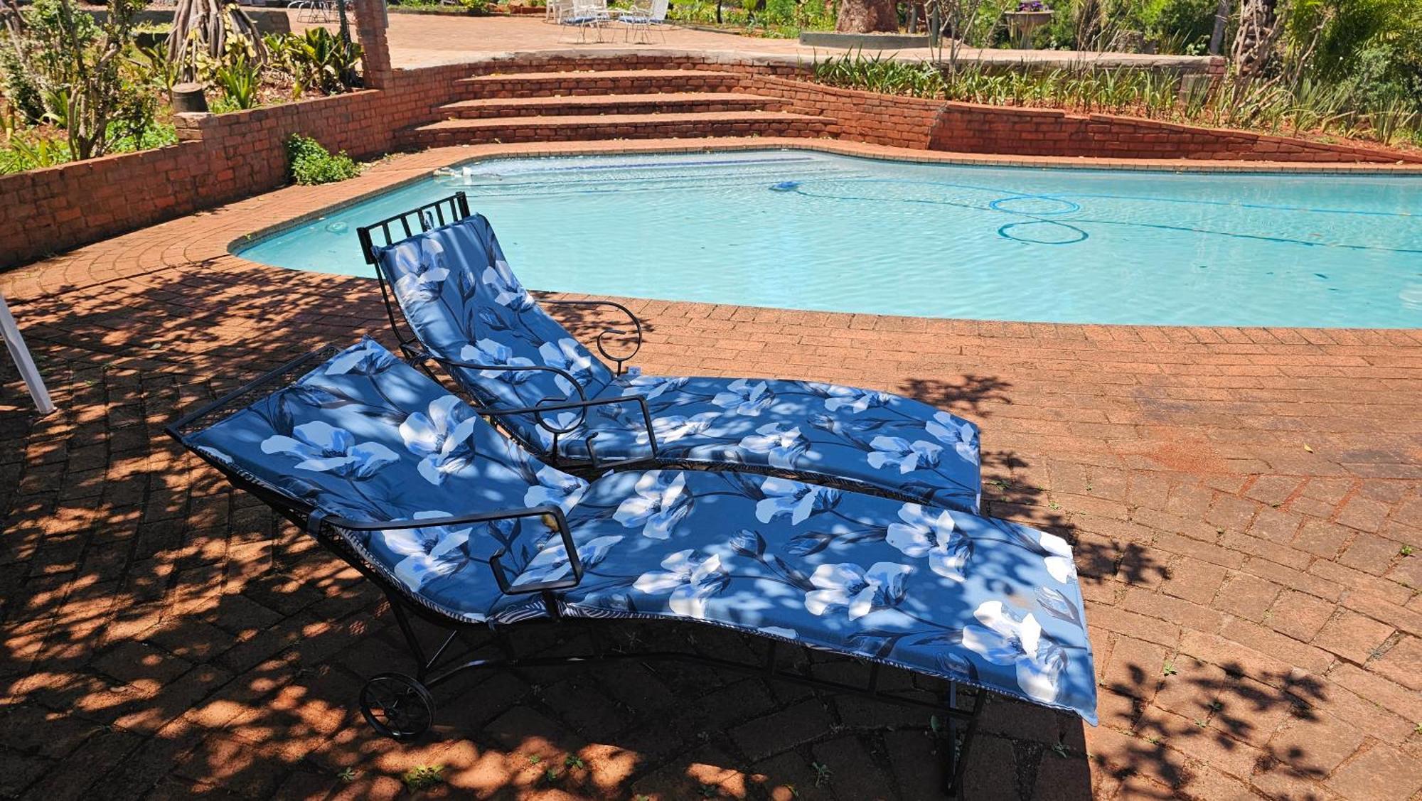 Pecan Farm Guesthouse Louis Trichardt Dış mekan fotoğraf