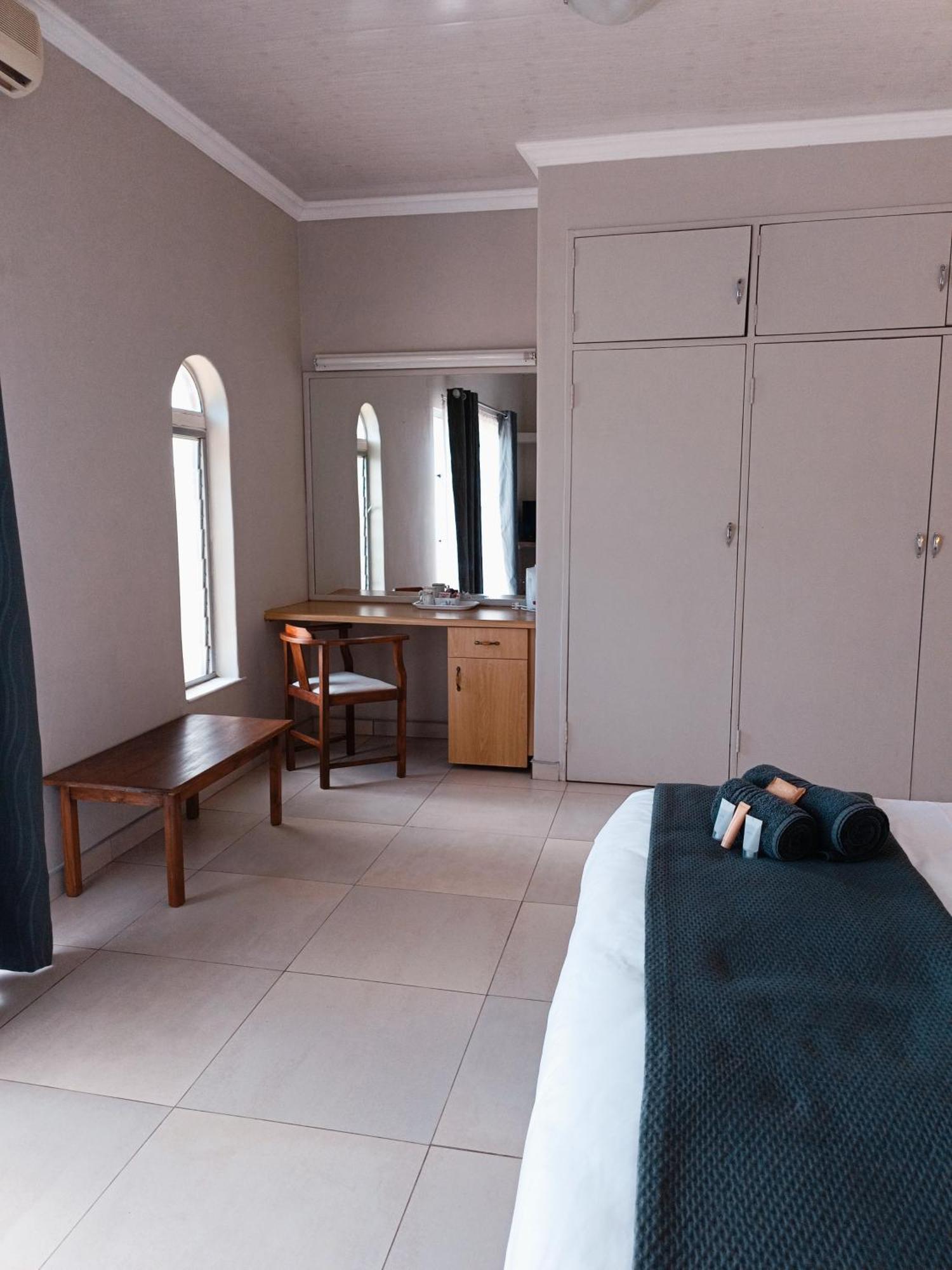 Pecan Farm Guesthouse Louis Trichardt Dış mekan fotoğraf