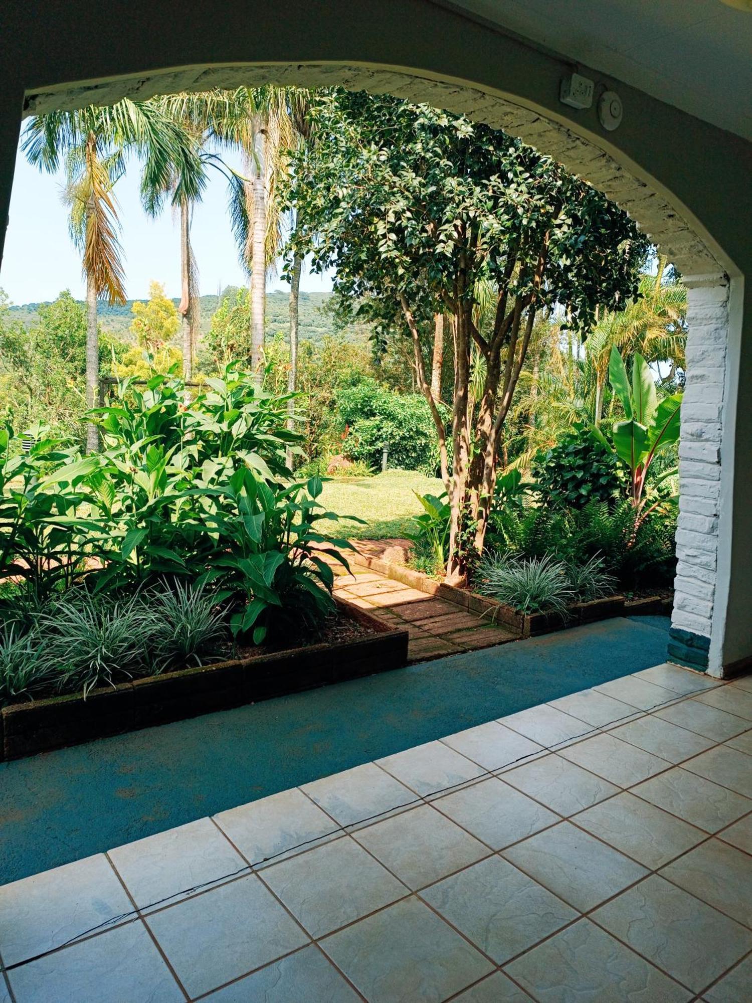 Pecan Farm Guesthouse Louis Trichardt Dış mekan fotoğraf
